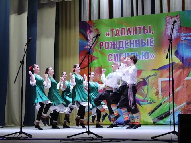 Мечтать! Любить! Вдохновлять! Концерт, с участием творческих коллективов Центра культуры «Береговой»